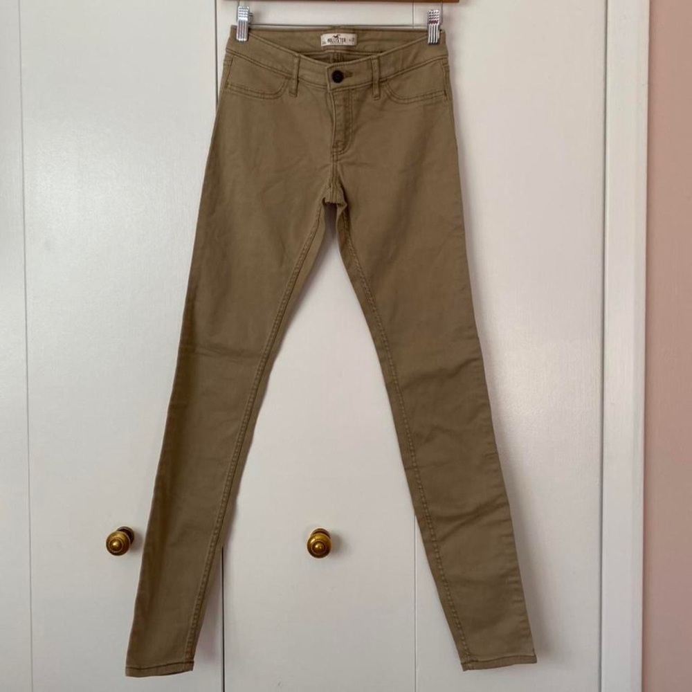 Hollister Skinny Khaki Pants